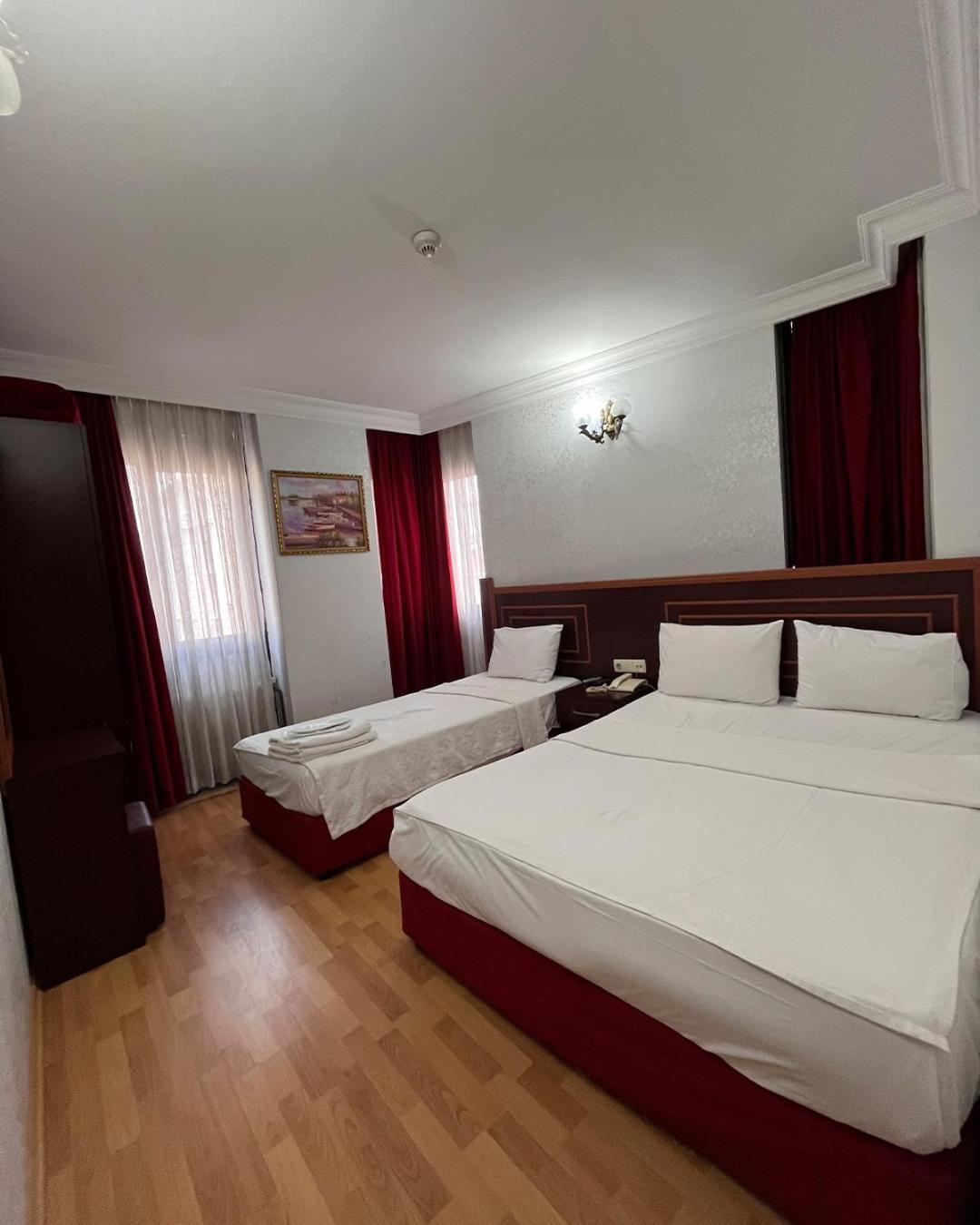 Red White Hotel Istanbul Eksteriør bilde